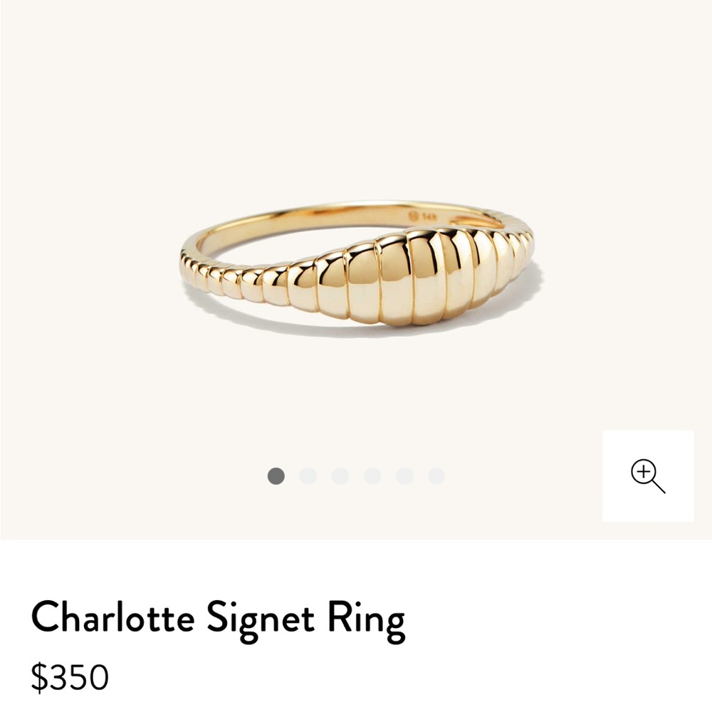 Mejuri Gold Vermeil Charlotte Signet Ring